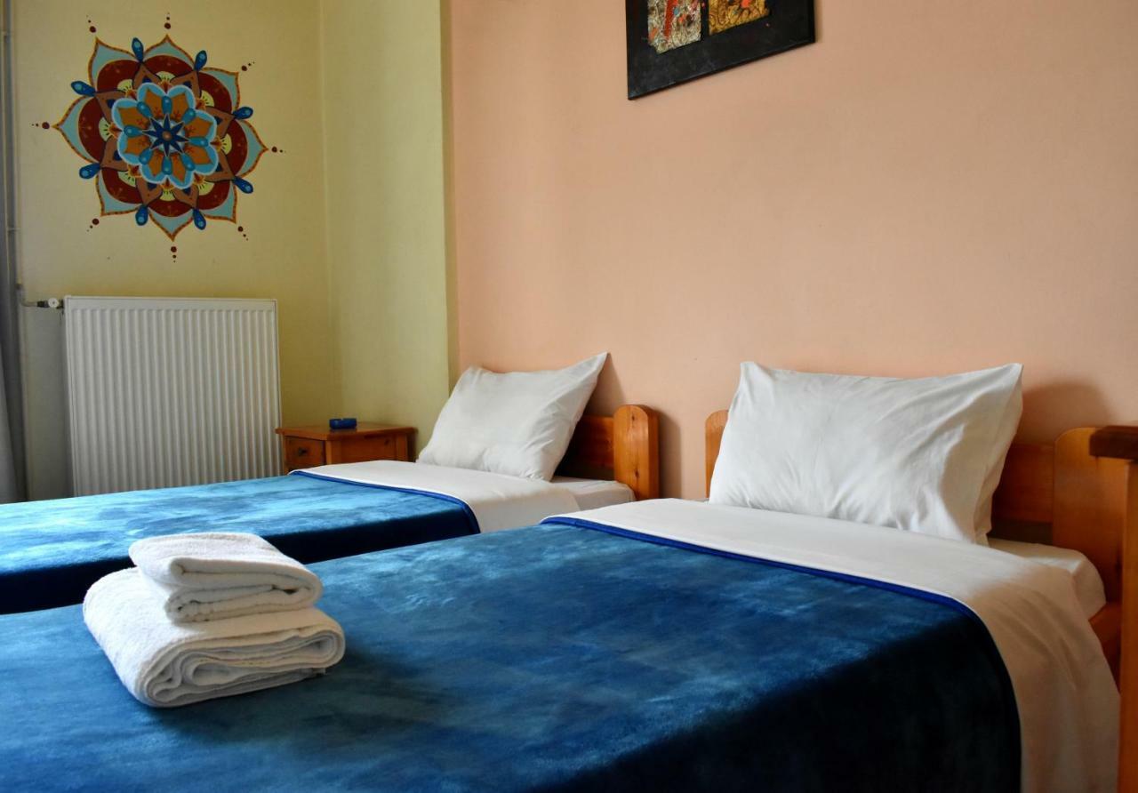 מגלופוליס Leto Hotel מראה חיצוני תמונה
