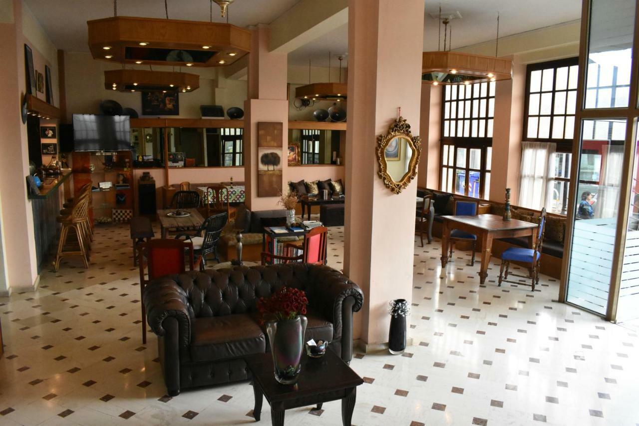 מגלופוליס Leto Hotel מראה חיצוני תמונה