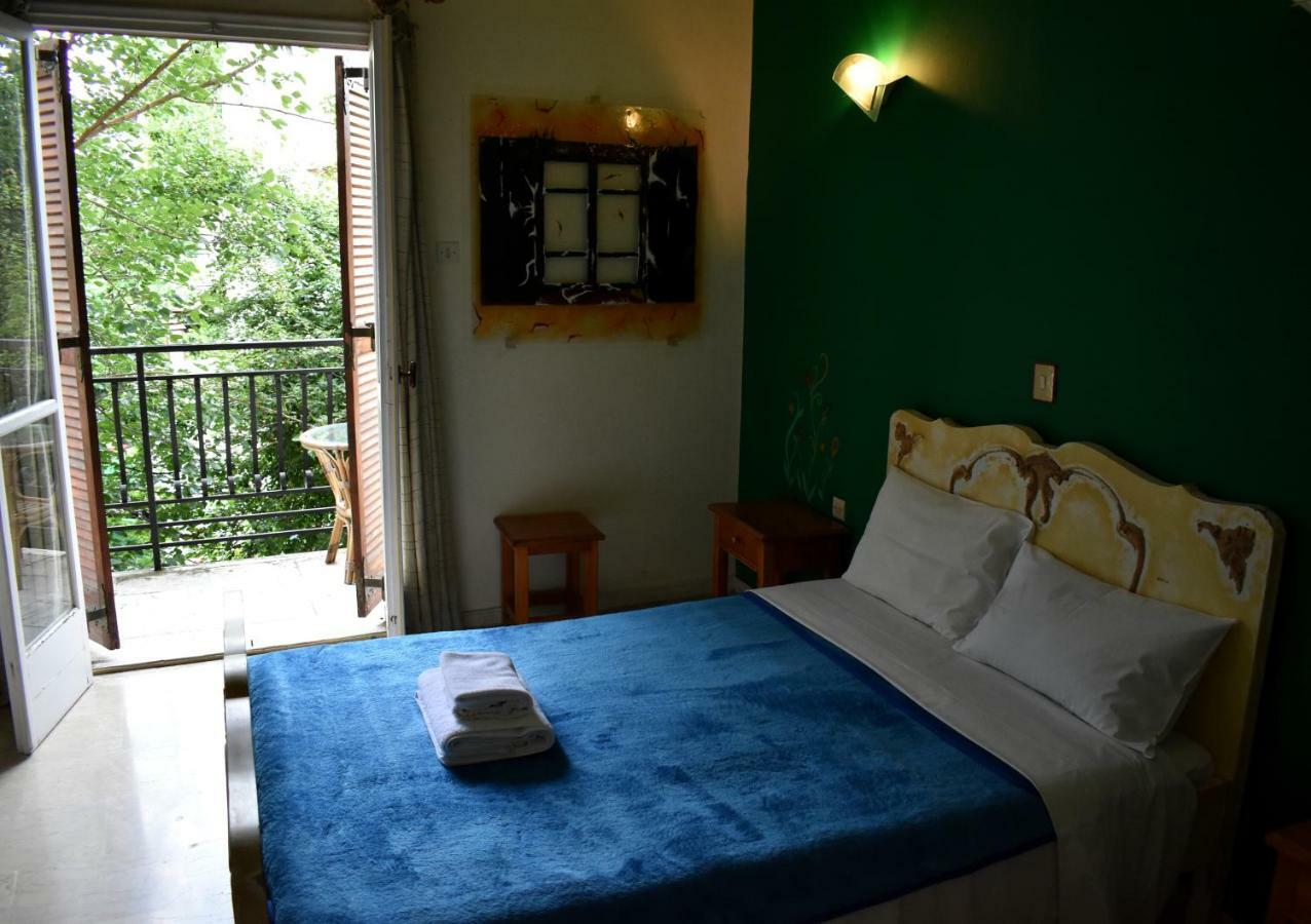 מגלופוליס Leto Hotel מראה חיצוני תמונה