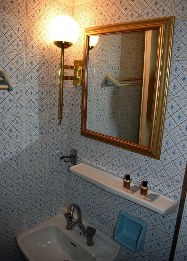 מגלופוליס Leto Hotel מראה חיצוני תמונה